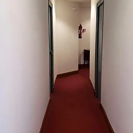 Du Touring Hotel